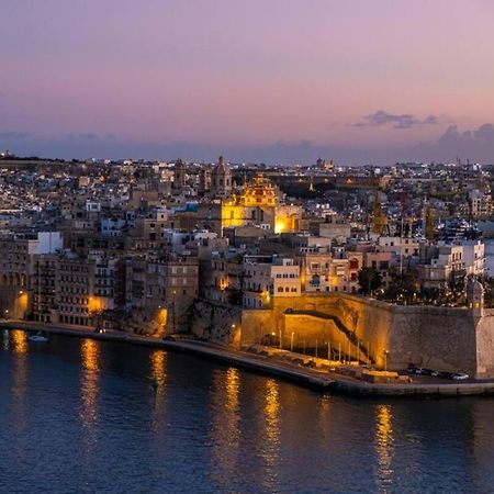 The View Penthouse Apartment Cospicua Exterior photo