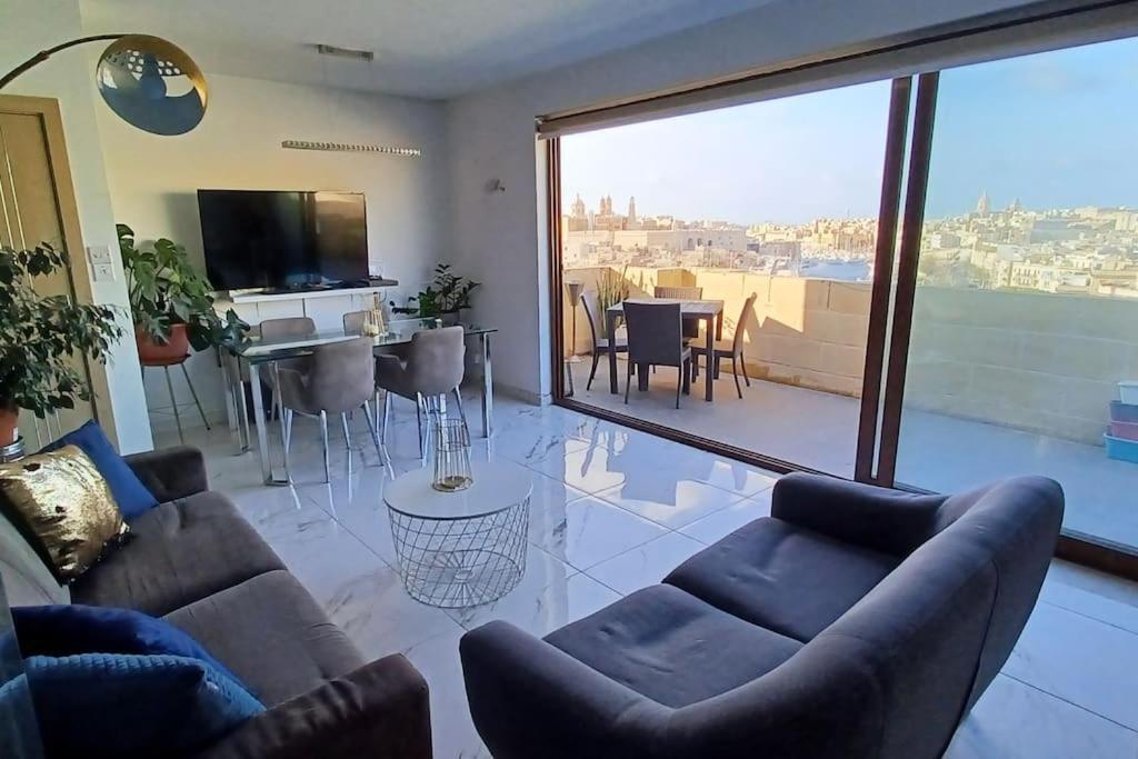 The View Penthouse Apartment Cospicua Exterior photo