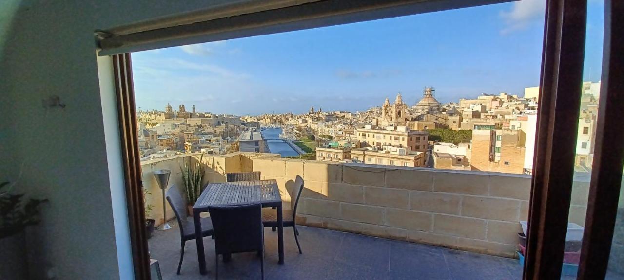 The View Penthouse Apartment Cospicua Exterior photo