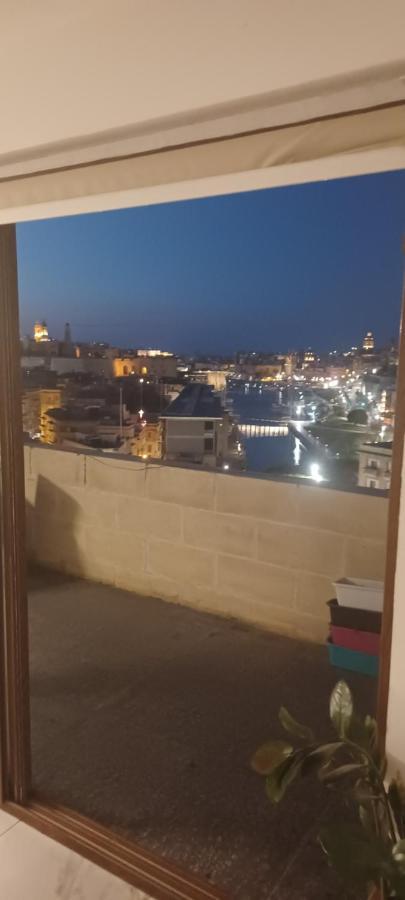 The View Penthouse Apartment Cospicua Exterior photo
