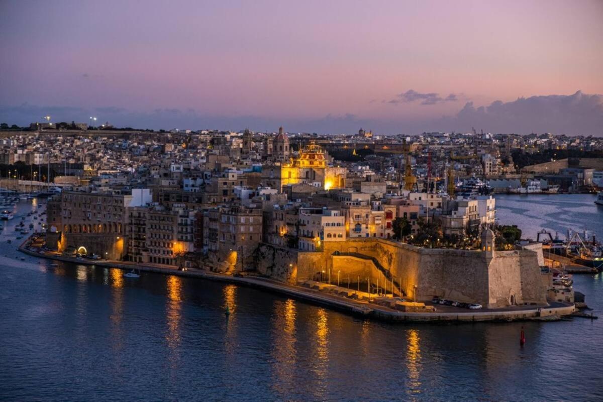 The View Penthouse Apartment Cospicua Exterior photo